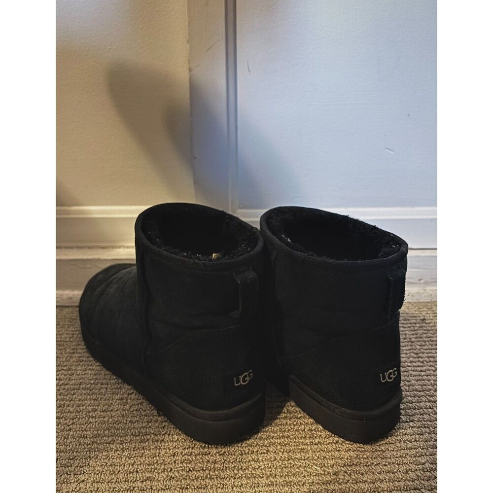 UGG Classic Mini Boots • Black • Men’s 13
